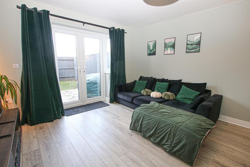 Additional image 5 of Valley Way, Newmarket