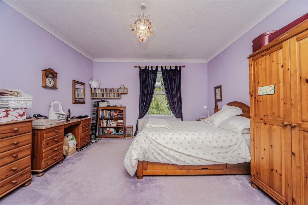 Additional image 40 of Gilbert Lane East, Barry