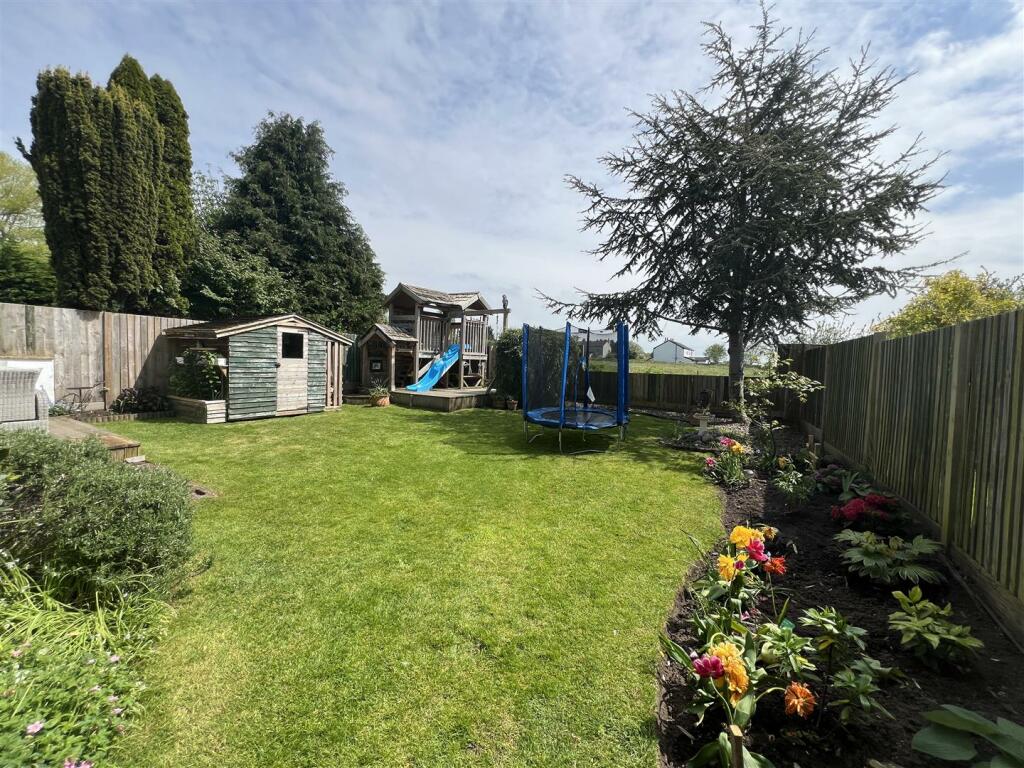 Additional image 35 of Mostyn Avenue, Heswall, Wirral