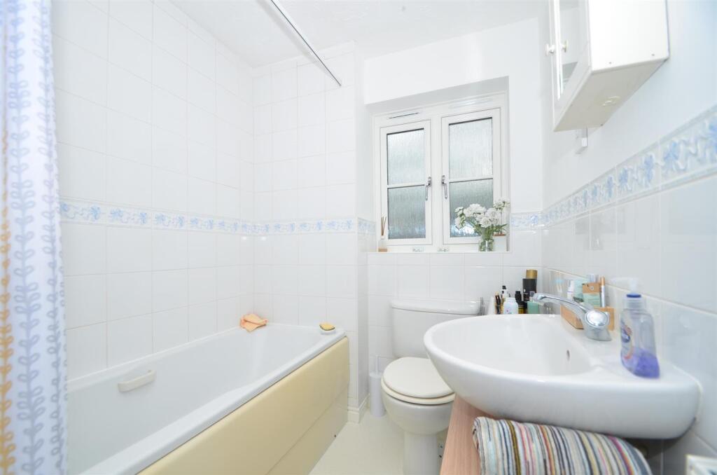 Additional image 6 of Morton Close, Ely