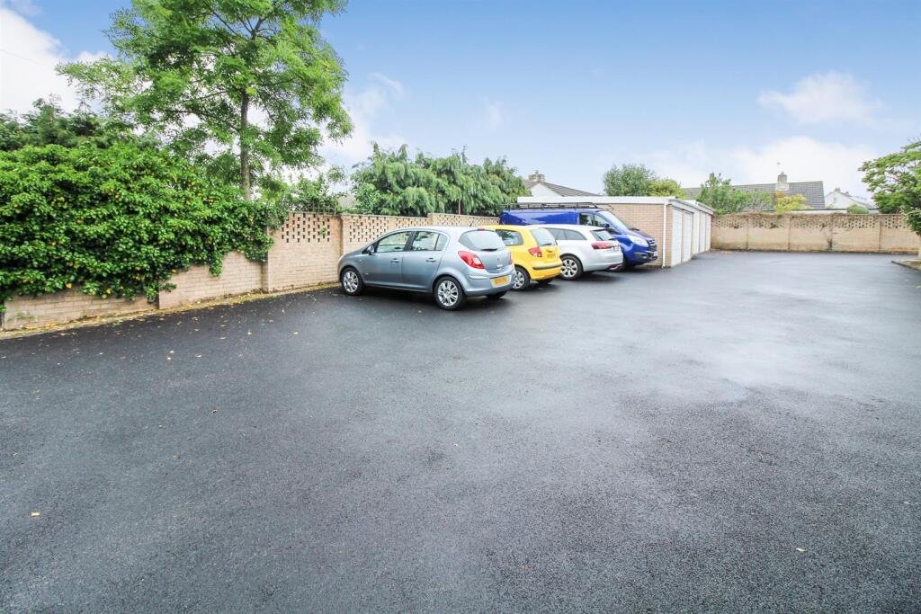 Additional image 8 of High Street, Lytchett Matravers