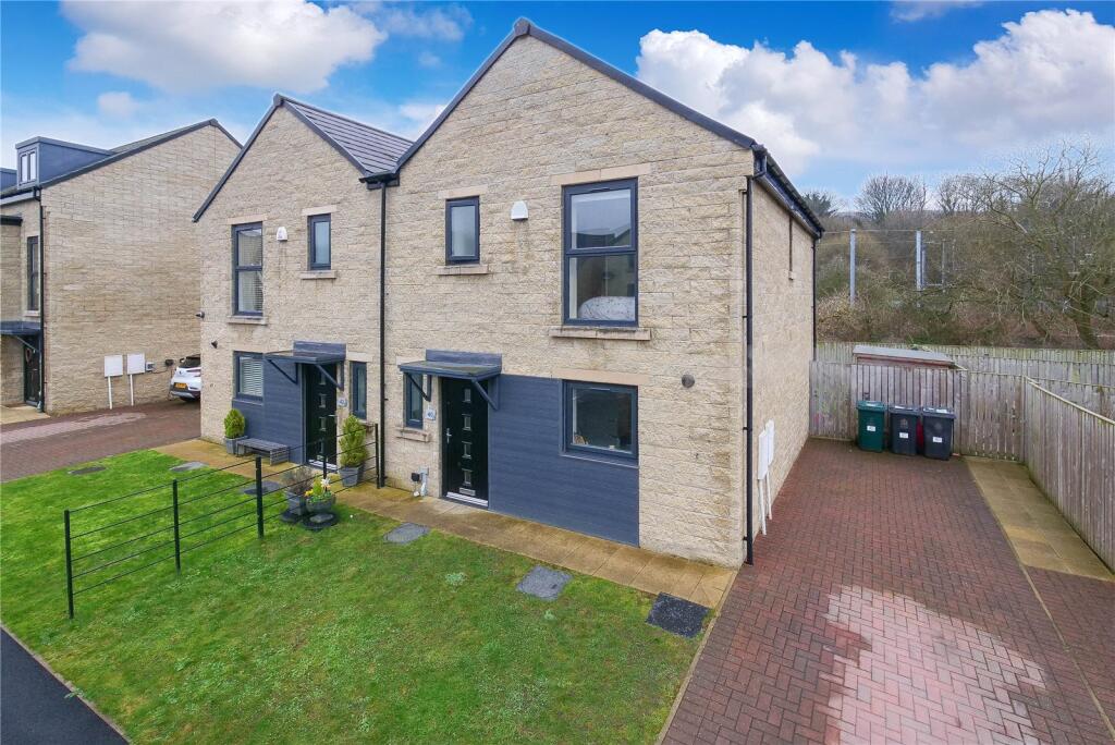 Cygnet Way, Shipley, West Yorkshire, BD17