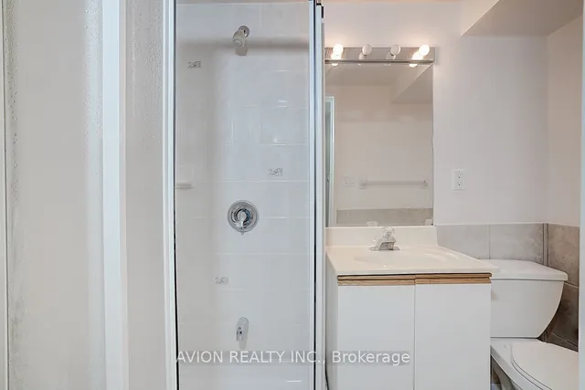 Additional image 29 of 250 Sprucewood Crt