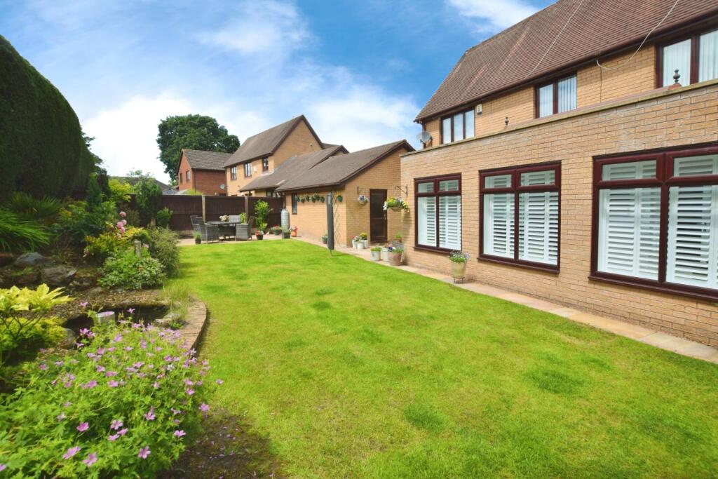 Additional image 38 of Dibbinview Grove, Spital