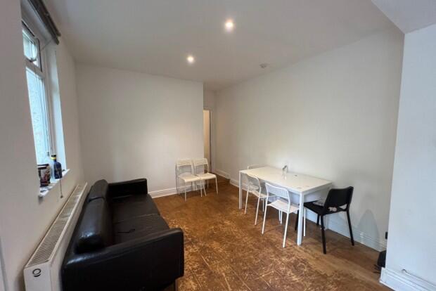 Colum Road Cardiff photo 5