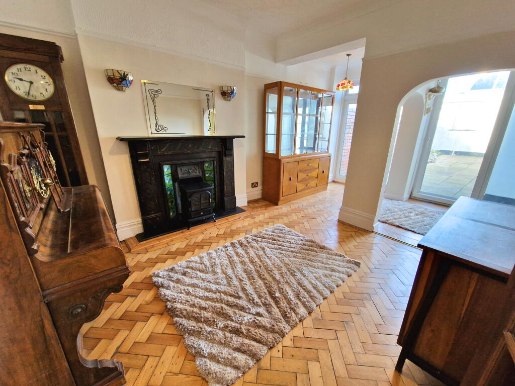 Additional image 7 of BLUNDELL AVENUE, PORTHCAWL, CF36 3YY