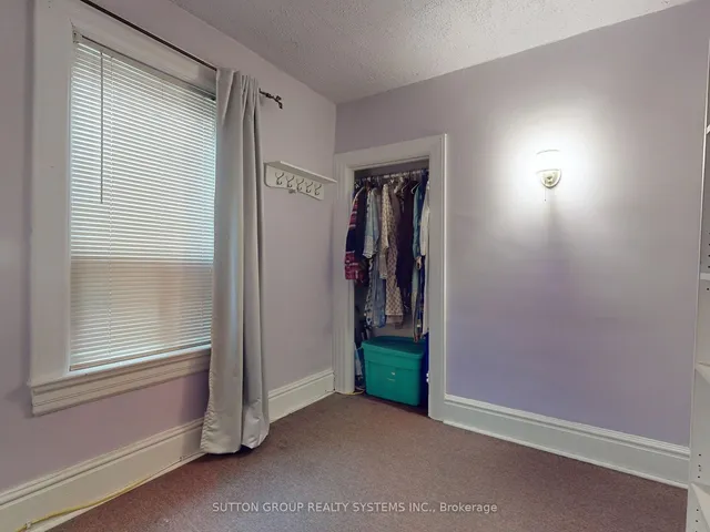 Additional image 8 of 2394 St Clair Ave