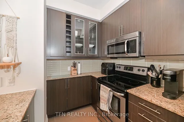 Additional image 12 of 530 St Clair Ave Unit 1605