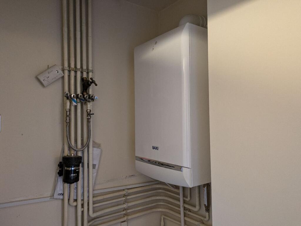 Additional image 4 of Third Floor Apartment, Glan Y Mor, Y Rhodfa, Barry, CF63 4BB