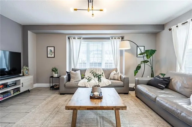 Additional image 18 of 3 Gowland Dr