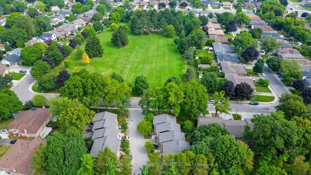 Additional image 32 of 95 Fonthill Rd Unit 4