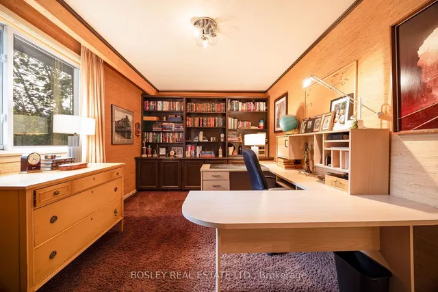 Additional image 35 of 195 Upper Canada Dr