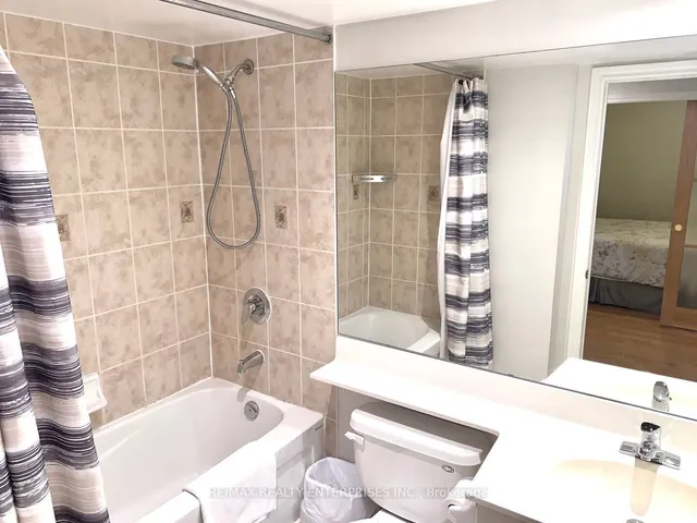 Additional image 21 of 250 Wellington St Unit 1435