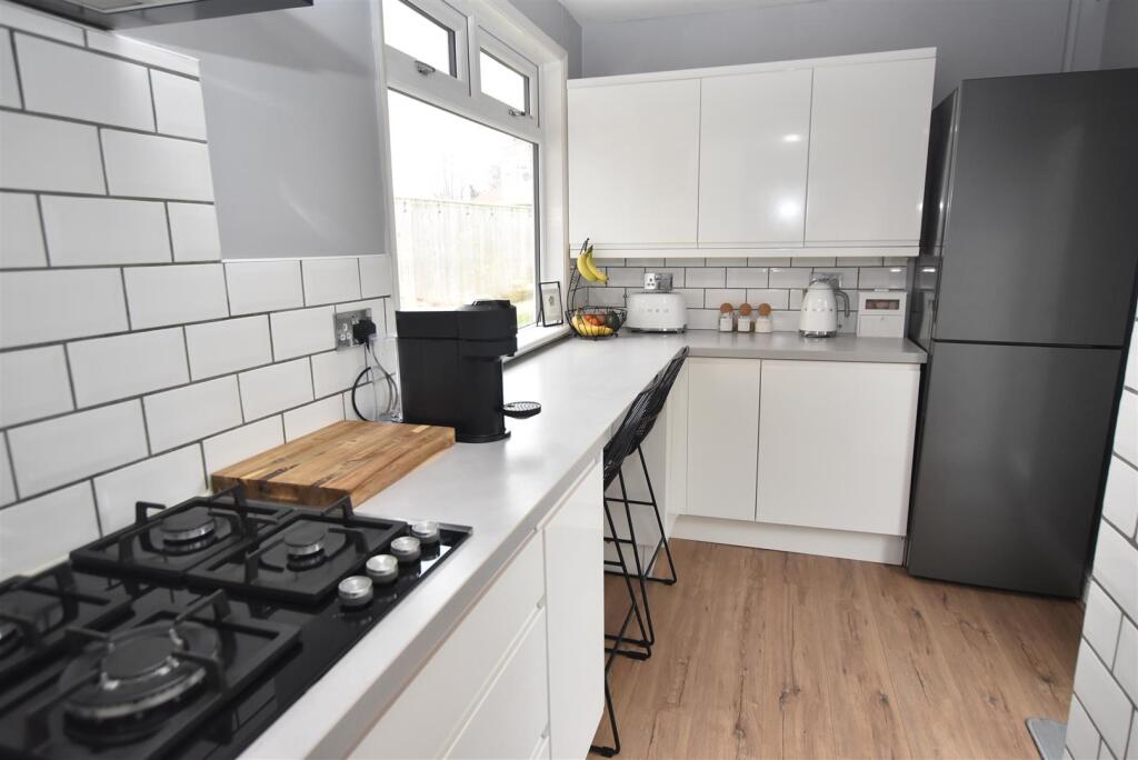 Additional image 13 of Woodcote Bank, Bebington Border