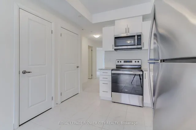 Additional image 15 of 245 Mclevin Ave Unit 14