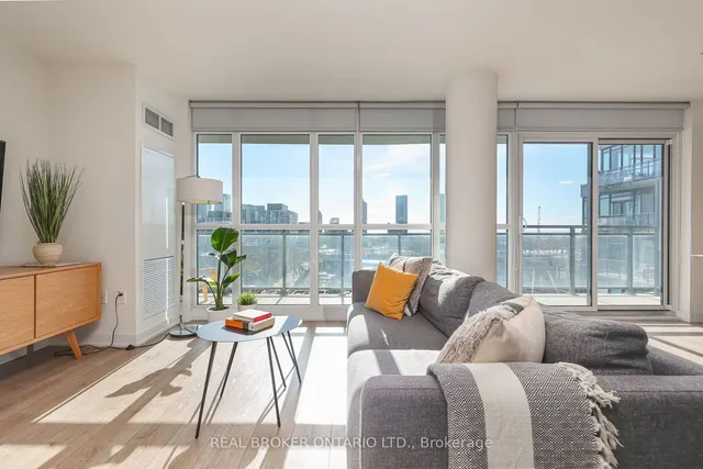 Additional image 4 of 78 Tecumseth St Unit 1004