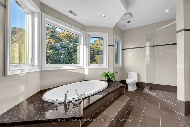 Additional image 26 of 23 Rustywood Dr