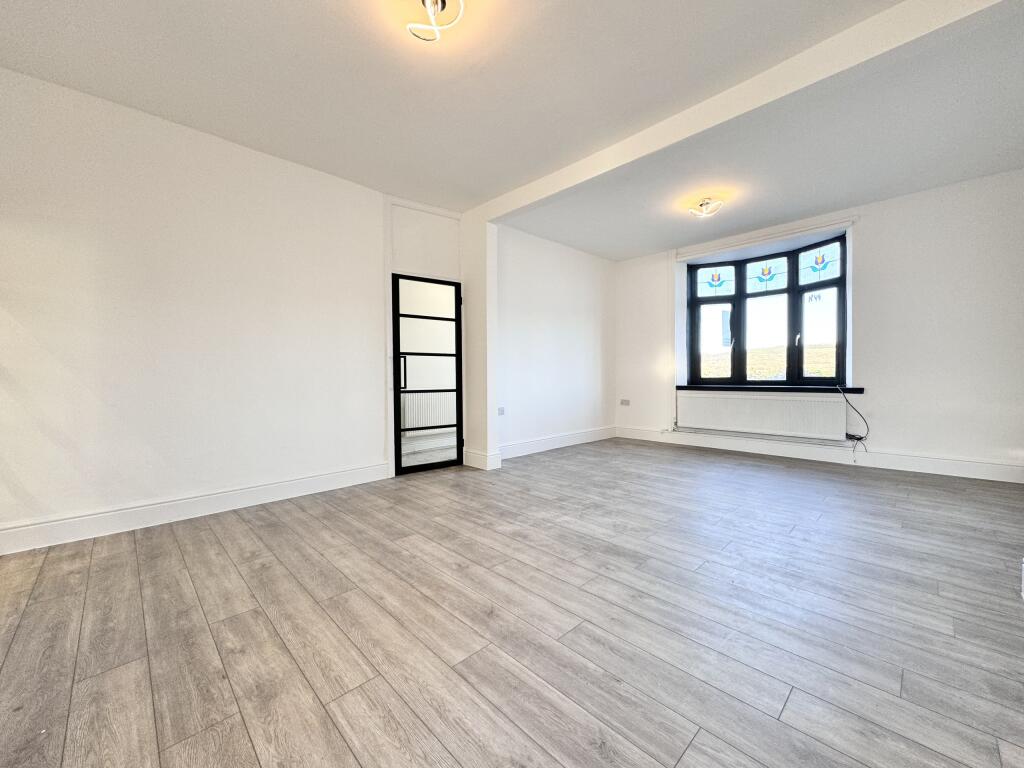 Additional image 3 of Broncynon Terrace, Aberdare, South Glamorgan