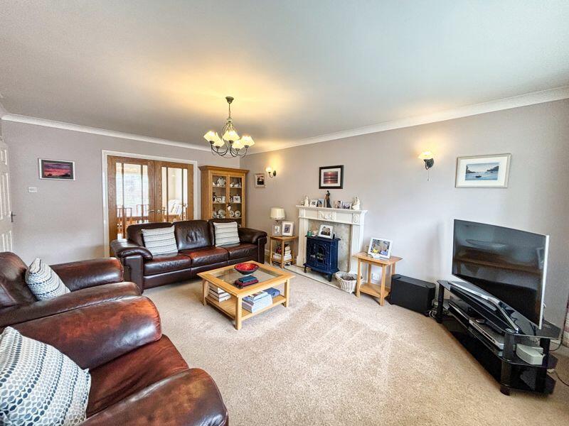 Additional image 34 of 46 Woodstock Gardens, Pencoed, Bridgend, CF35 6ST