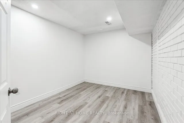 Additional image 26 of 67 Northover St