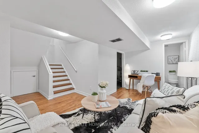 Additional image 36 of 75 Upper Canada Dr Unit 1