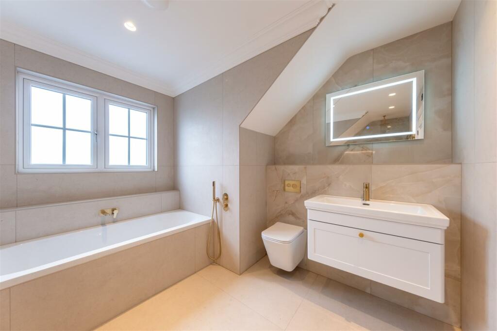 Additional image 45 of Belle Vue Lane, Guilden Sutton