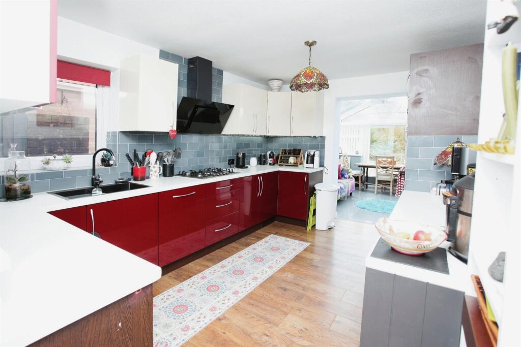 Additional image 4 of Heol Iscoed, Efail Isaf, PONTYPRIDD