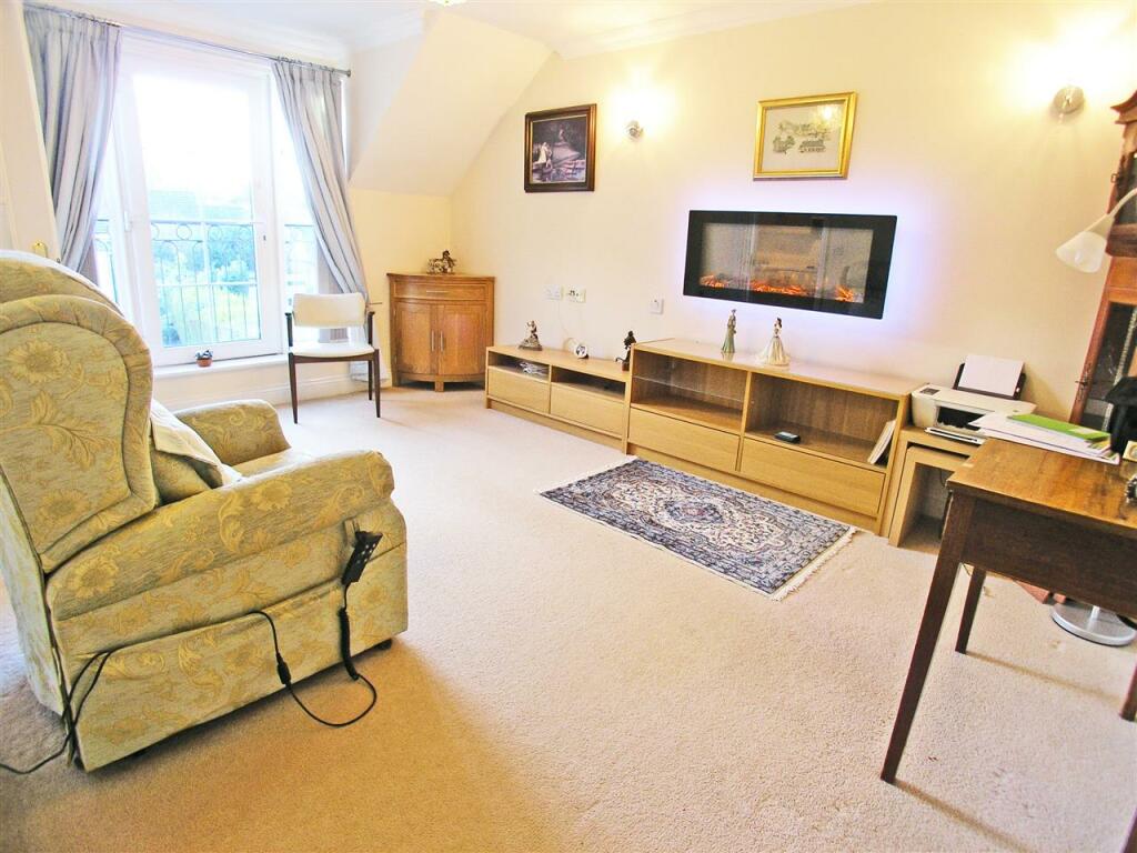 Additional image 3 of Cwrt Pegasus, Cardiff Road, Llandaff