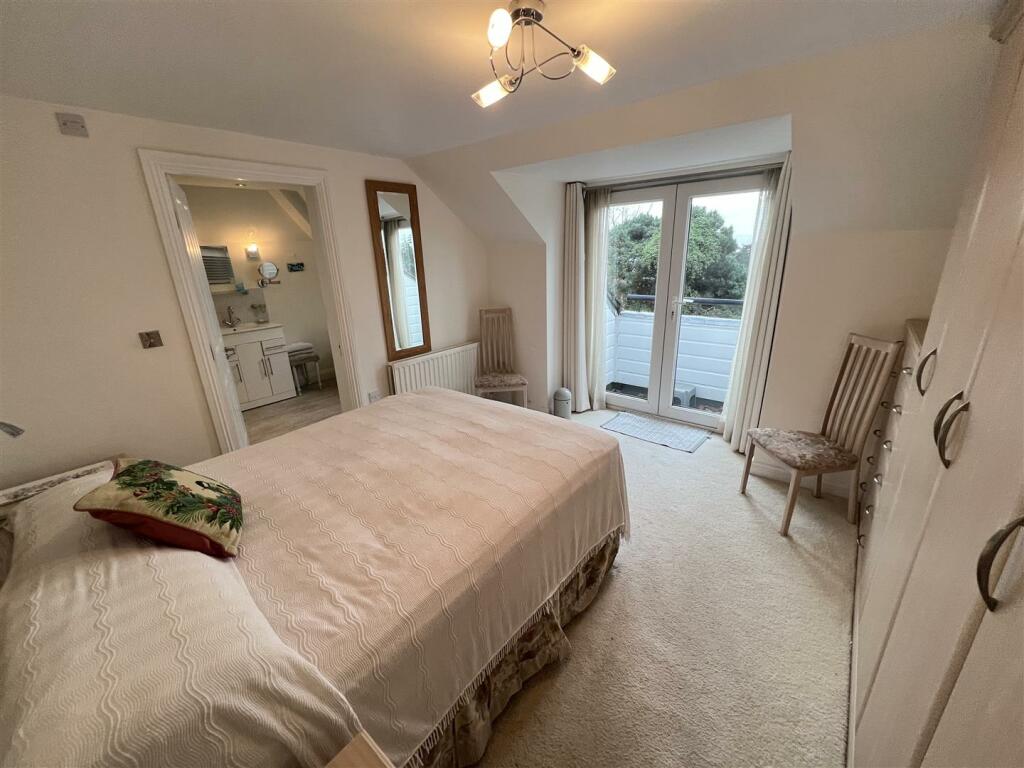 Additional image 15 of Telegraph Road, Heswall, Wirral