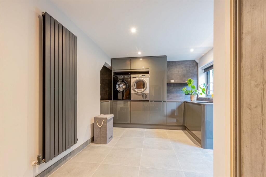 Additional image 19 of Pipers Lane, Heswall