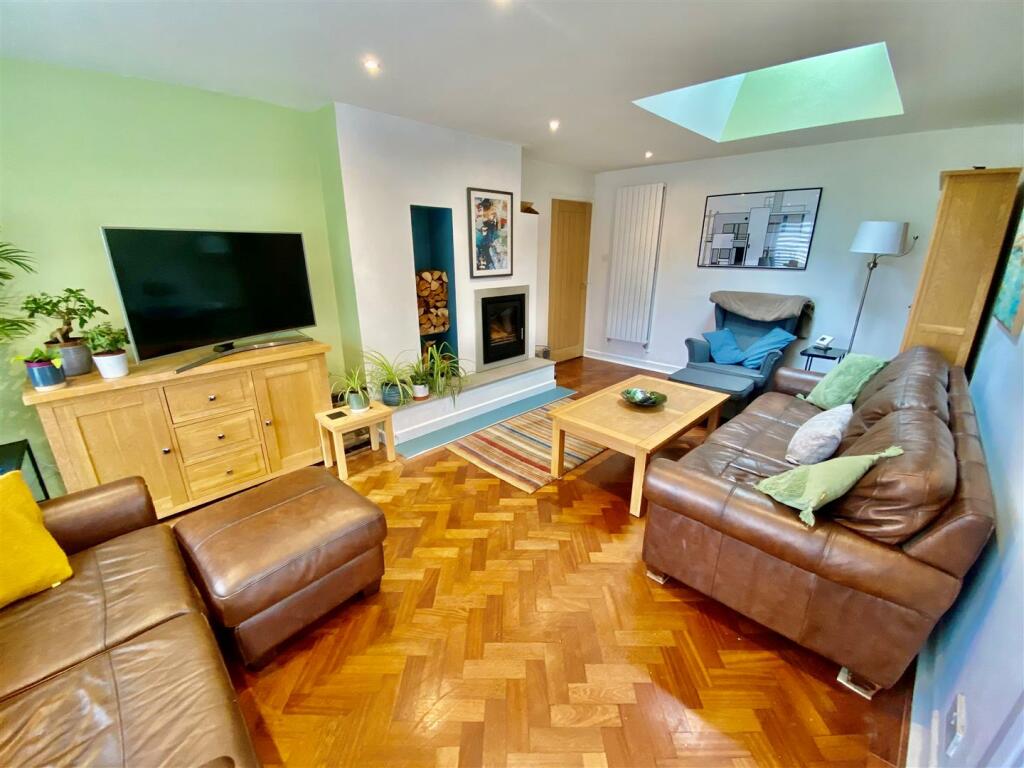 Additional image 6 of Church Road, Saughall, Chester