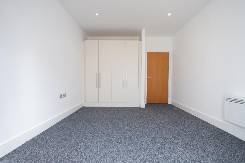 Additional image 9 of 12 Courtlands, Hayes Road, Sully, The Vale Of Glamorgan. CF64 5QG
