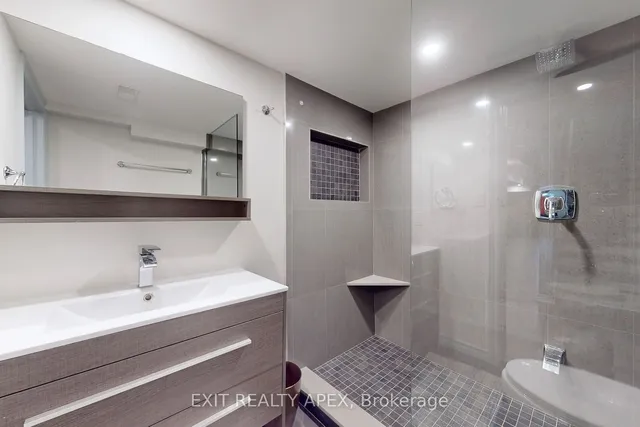 Additional image 34 of 343 Bussel Cres