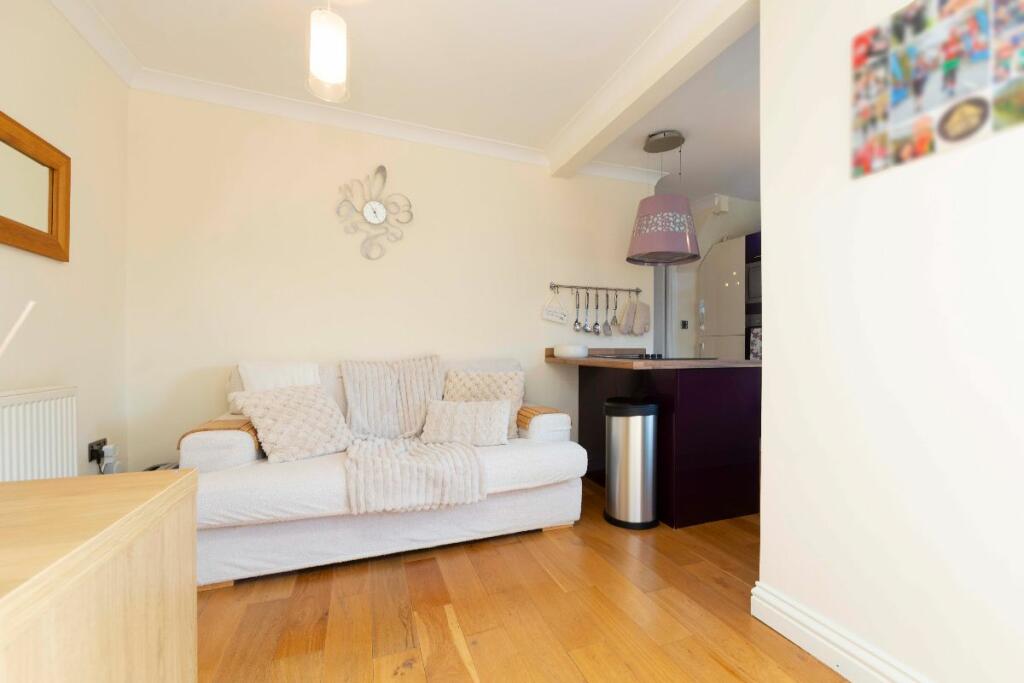 Additional image 16 of Tawel Fan, Nelson, Treharris