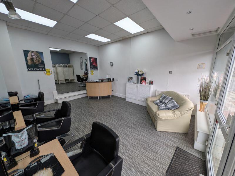 Additional image 4 of HAIRDRESSERS