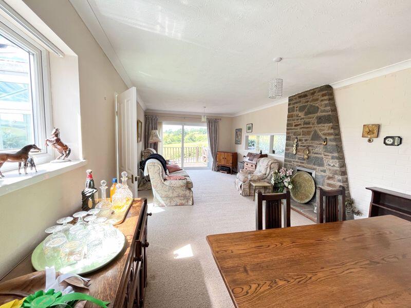 Additional image 28 of 19 Church Hill Close, Cowbridge, Llanblethian CF71 7JH