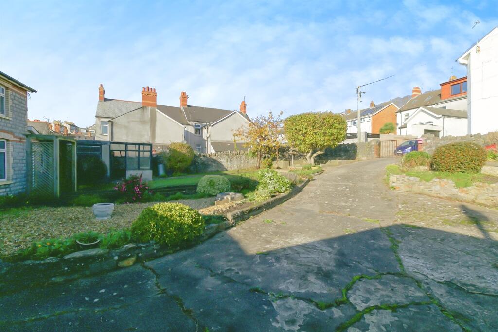 Additional image 17 of Main Street, Barry