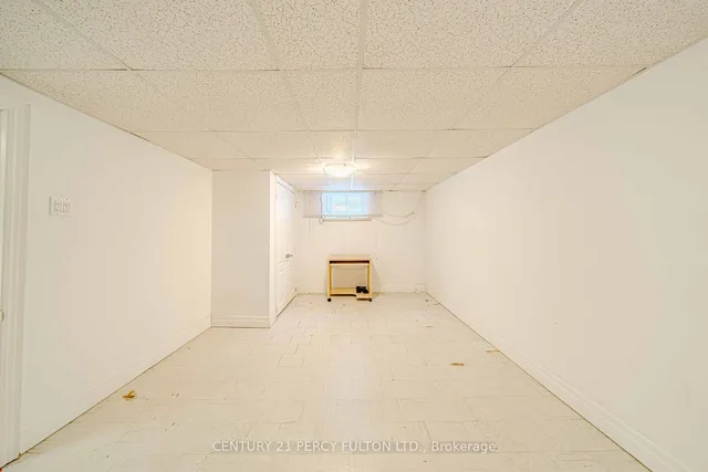 Additional image 26 of 63 Midland Ave