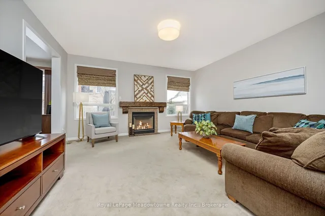 Additional image 11 of 1285 Christie Circ