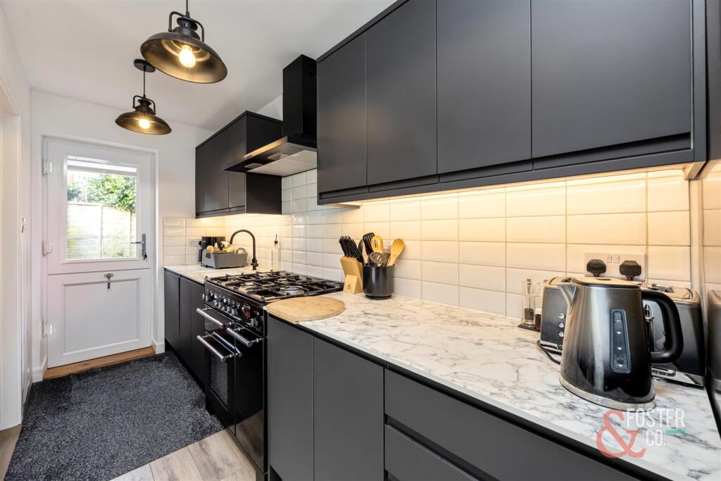 Additional image 4 of Flower Farm Close, Henfield