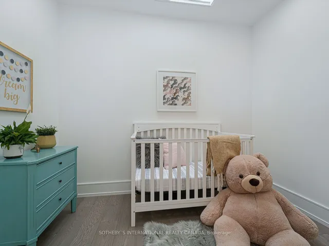 Additional image 27 of 137 Prescott Ave