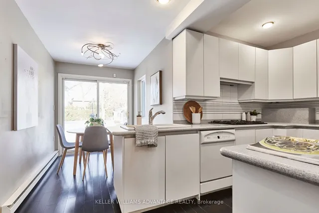 Additional image 30 of 210 Glencairn Ave