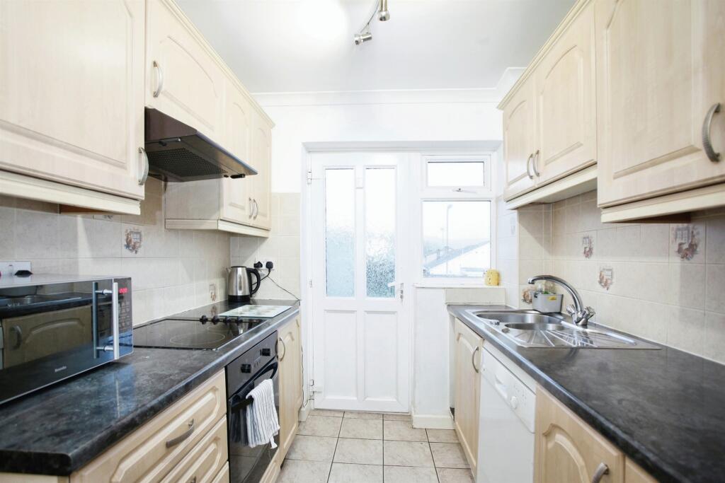 Additional image 4 of St. James Close, Maesycwmmer, Hengoed