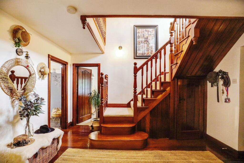 Additional image 9 of Barren Hill, Penmark, Barry