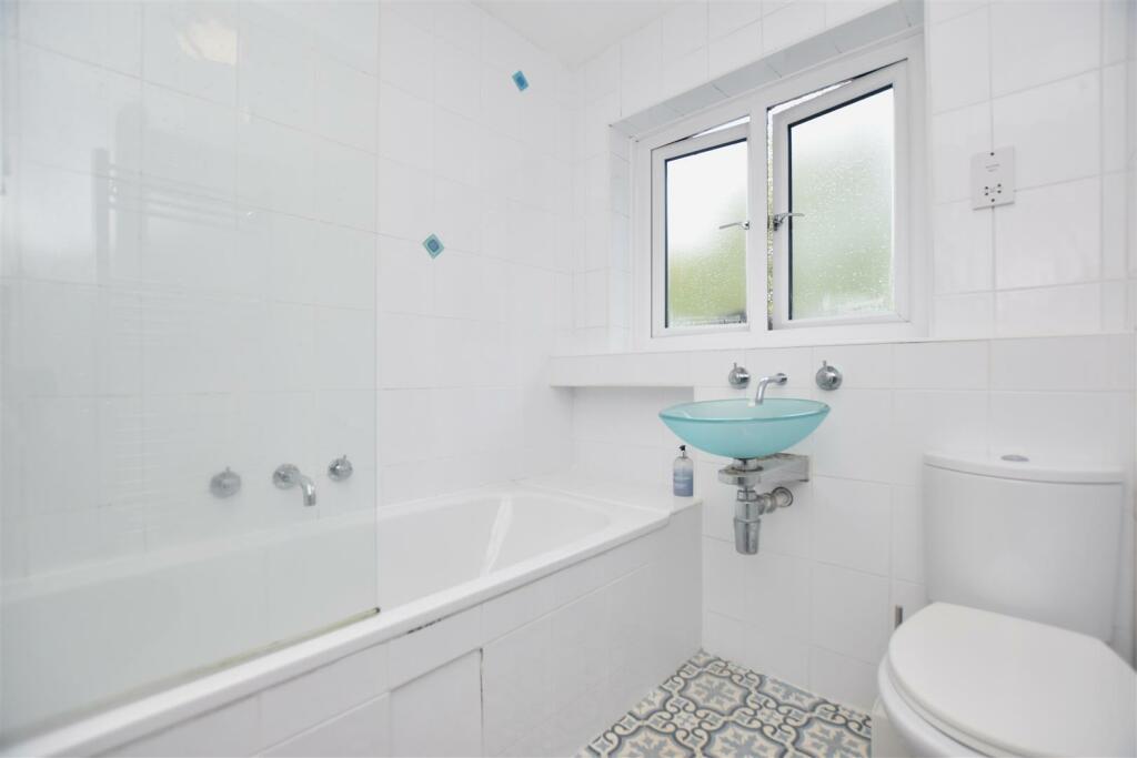 Additional image 14 of Pulford Court, Pulford, Chester