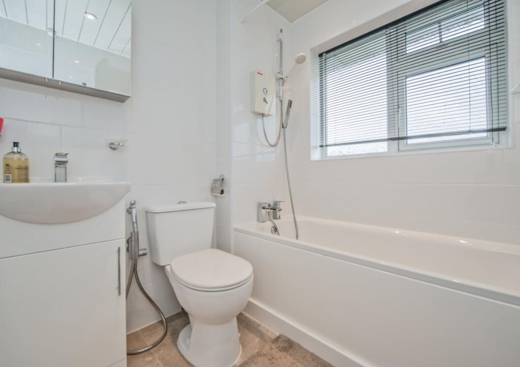 Additional image 24 of Glenrose Drive, Lidget Green, Bradford, BD7