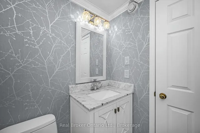 Additional image 5 of 2141 Country Club Dr Unit 7