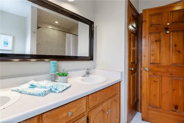 Additional image 32 of 62 Templer Dr