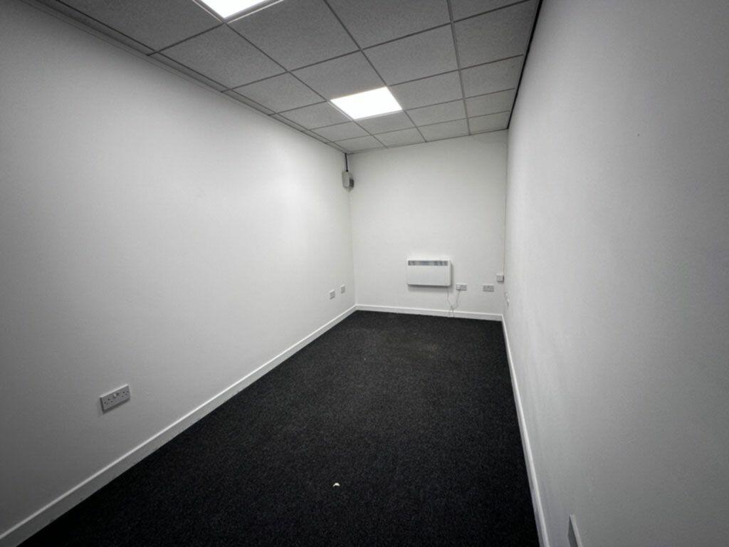 Additional image 5 of Office E41A Champions Business Park