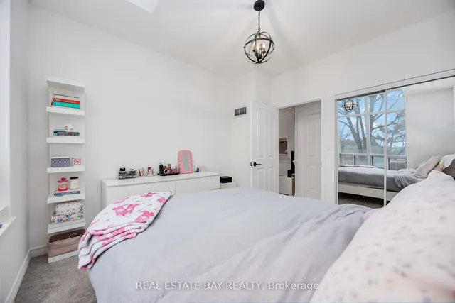 Additional image 30 of 68 Corporate Dr Unit 137